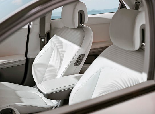 ioniq5-ne-world-premiere-eco-processed-leather-seats-pc
